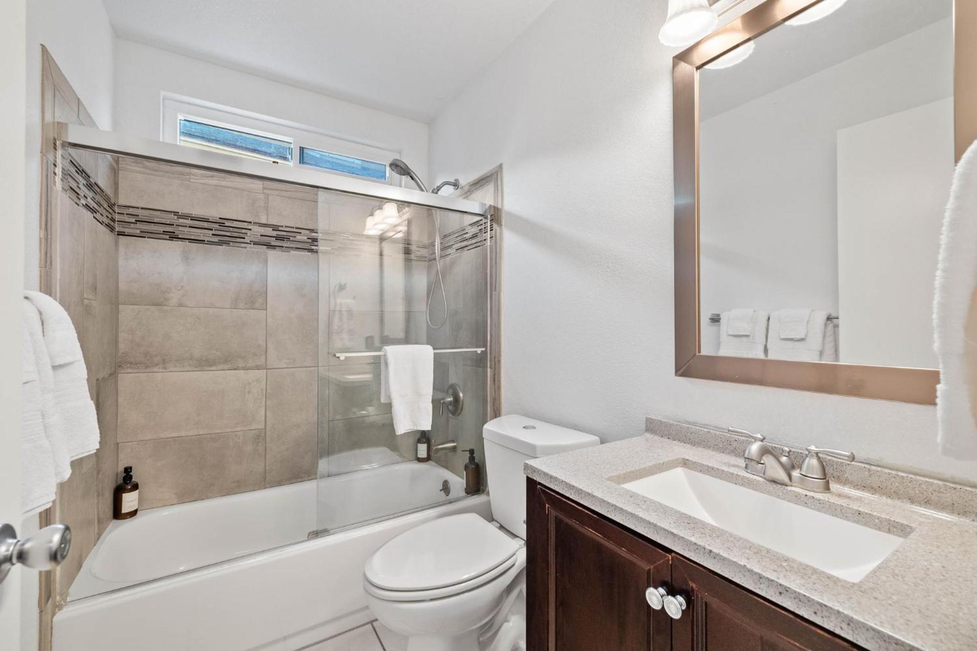 Villa Spacious 4br Oasis With Pool Table And