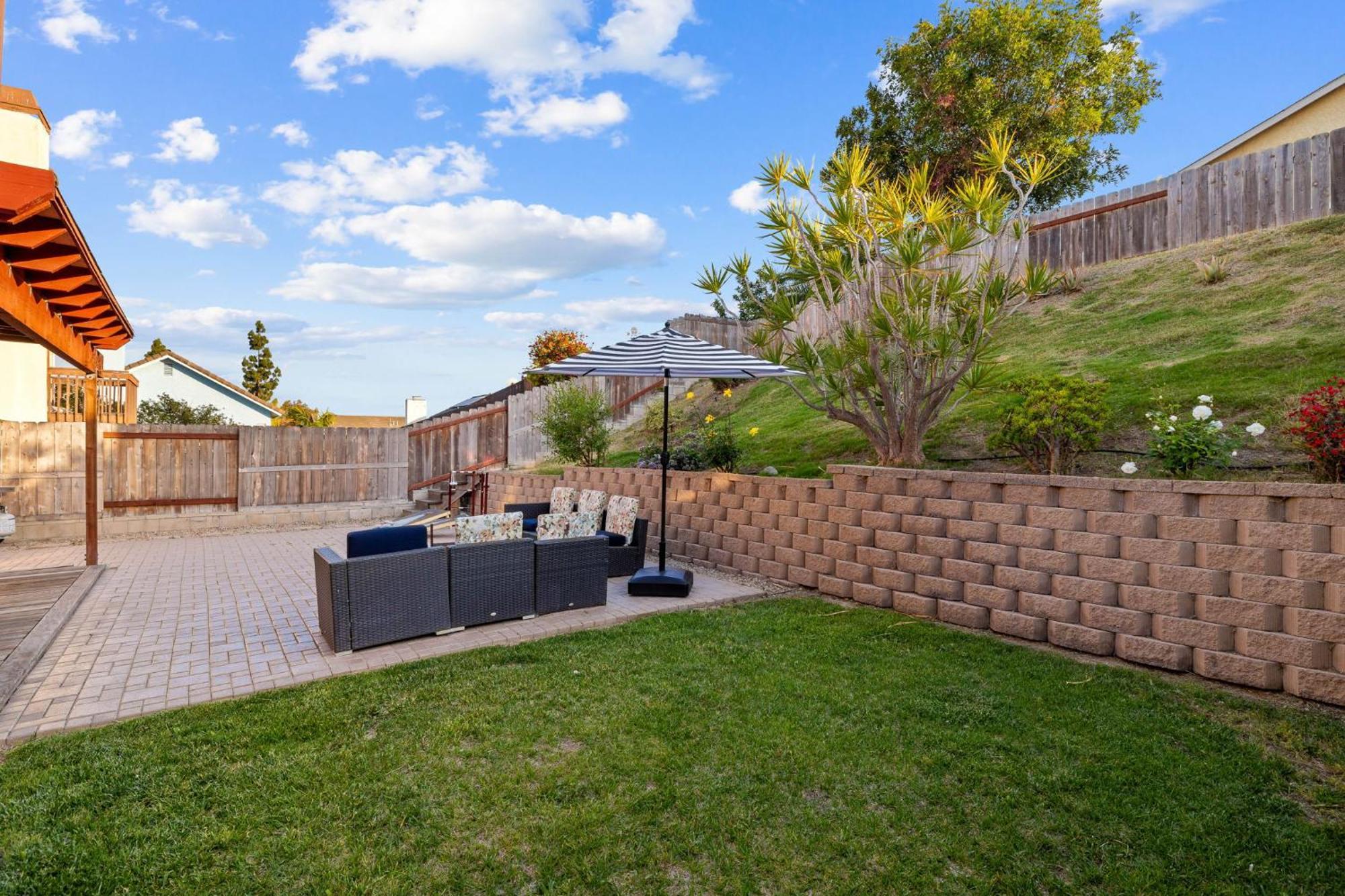 Spacious 4br Oasis With Pool Table And Villa San Diego